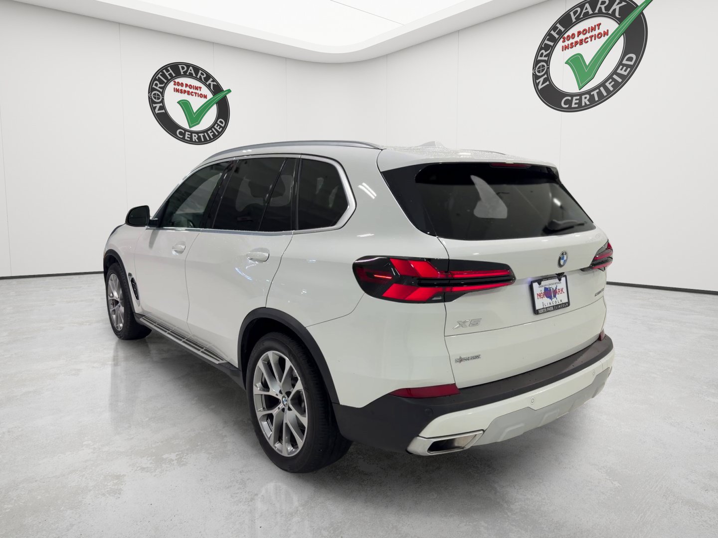 Used 2026 BMW X5 sDrive40i RWD image 3