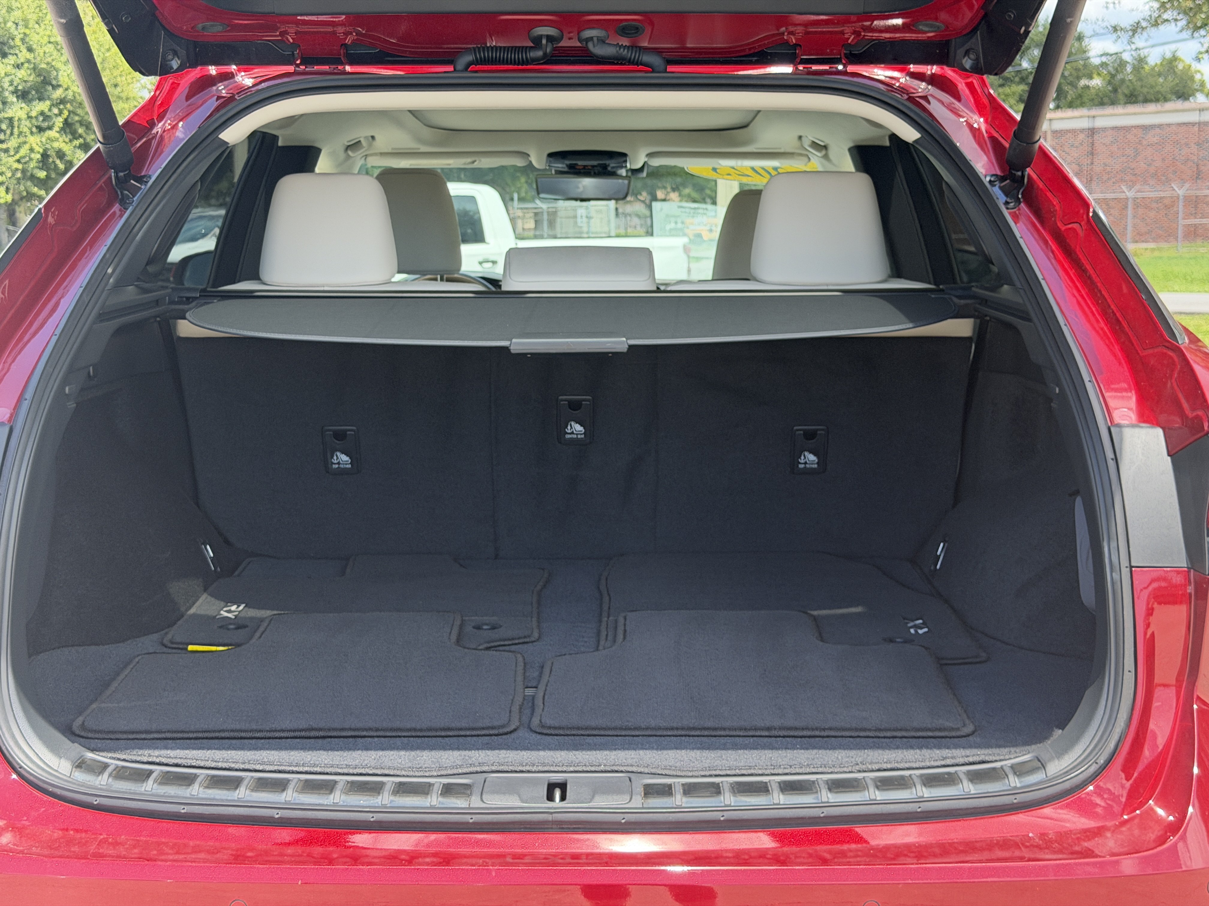 Used 2023 Lexus RX 350 FWD w/ Cold Area Package image 10