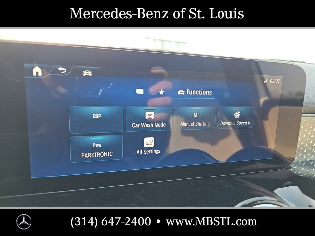 Used 2025 Mercedes-Benz GLB 250 4MATIC image 31