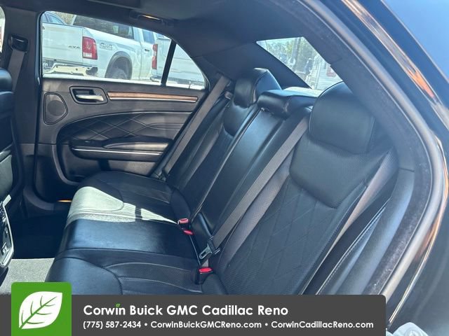 Used 2015 Chrysler 300 C Platinum w/ Harman/Kardon Audio Group AWD/4WD image 16