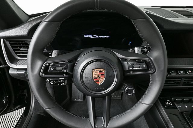 Certified 2025 Porsche 911 Carrera image 10