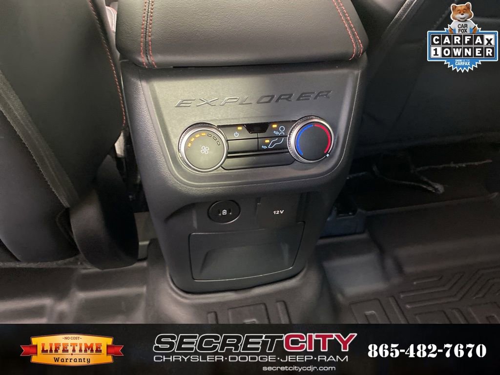 Used 2025 Ford Explorer ST-Line image 25