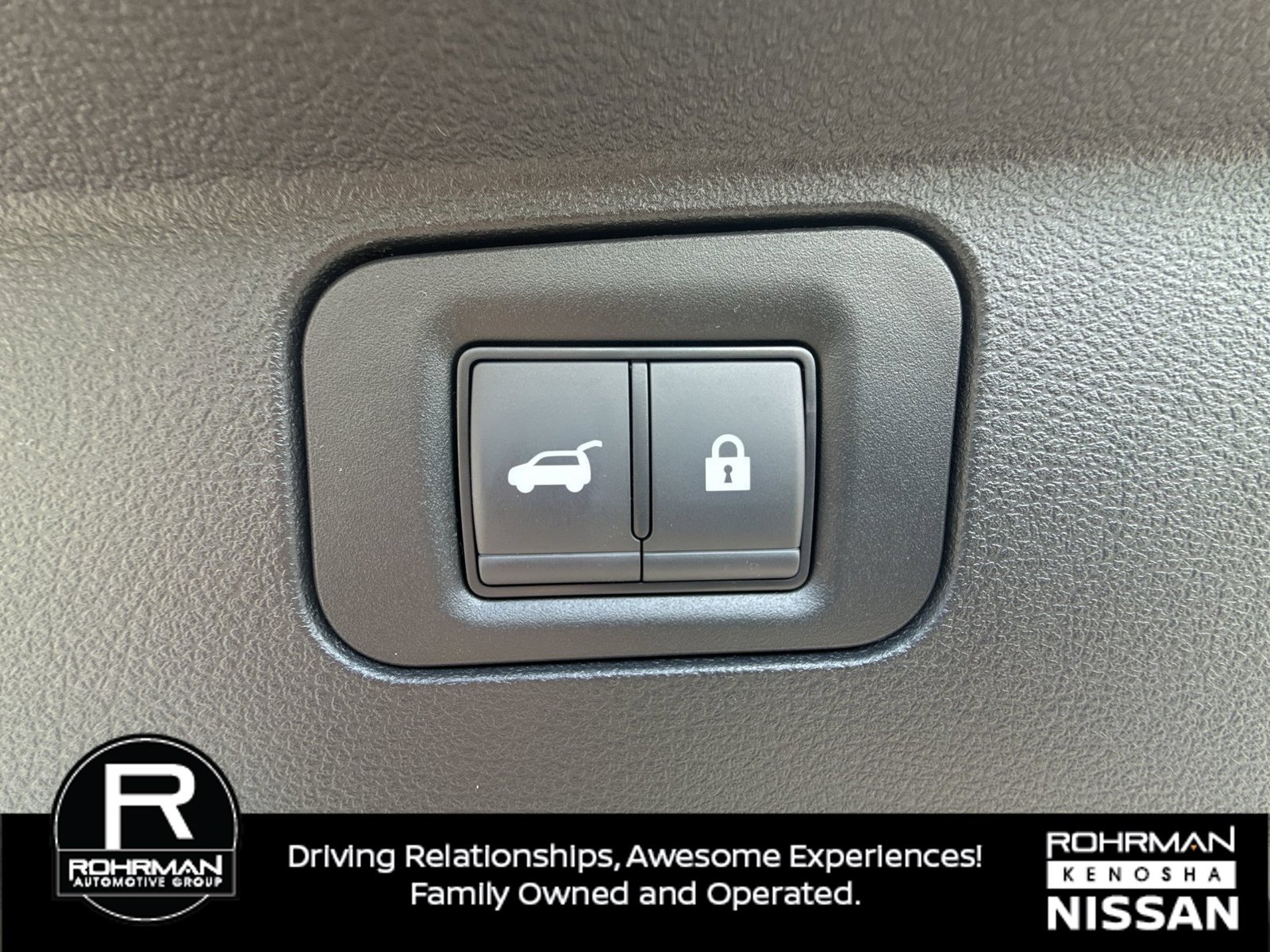 Used 2026 Nissan Armada Platinum Reserve AWD/4WD image 9