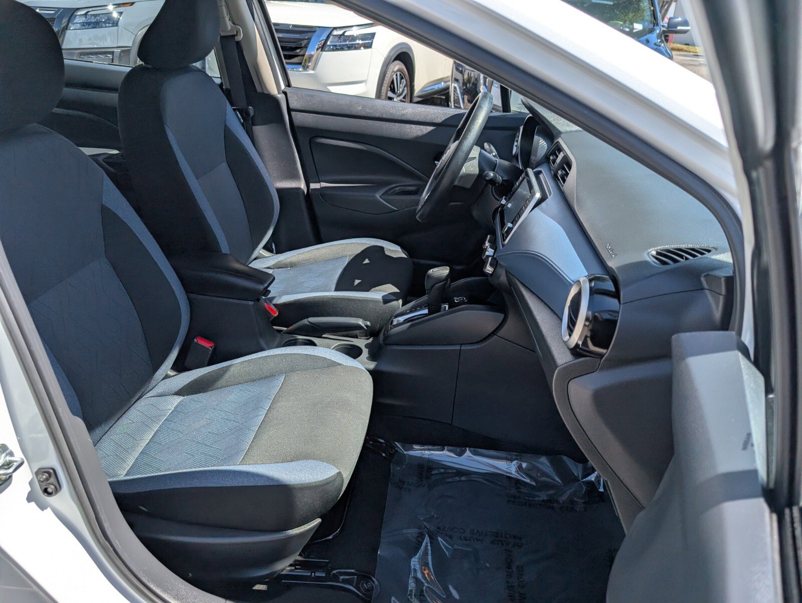 Certified 2025 Nissan Versa SV image 19