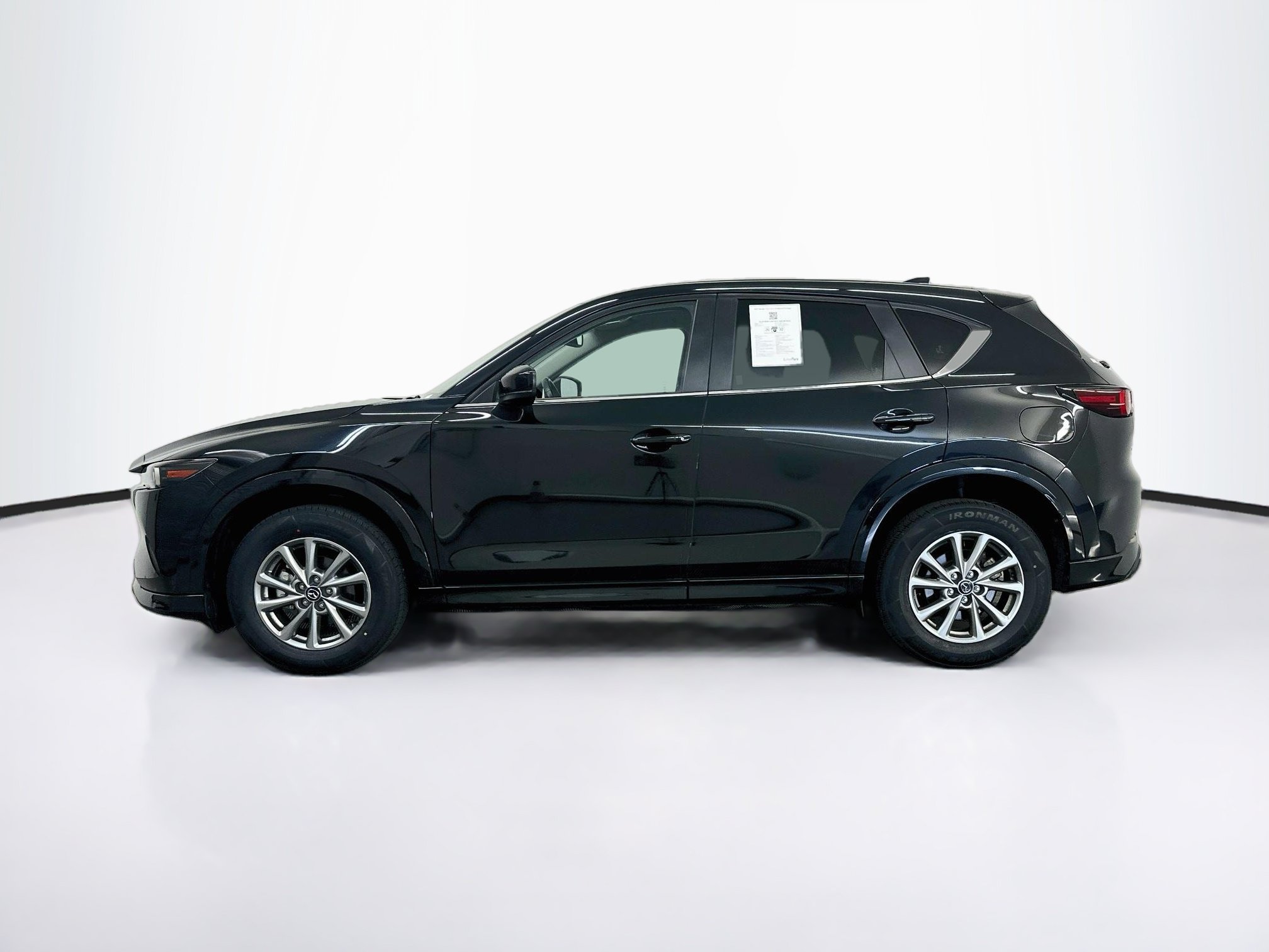Used 2025 MAZDA CX-5 AWD 2.5 S w/ Preferred Package image 4