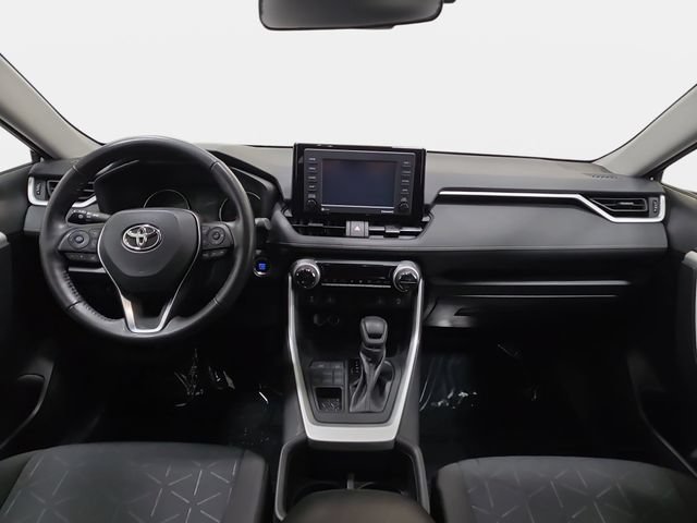 Certified 2022 Toyota RAV4 XLE w/ Convenience Package AWD/4WD image 9
