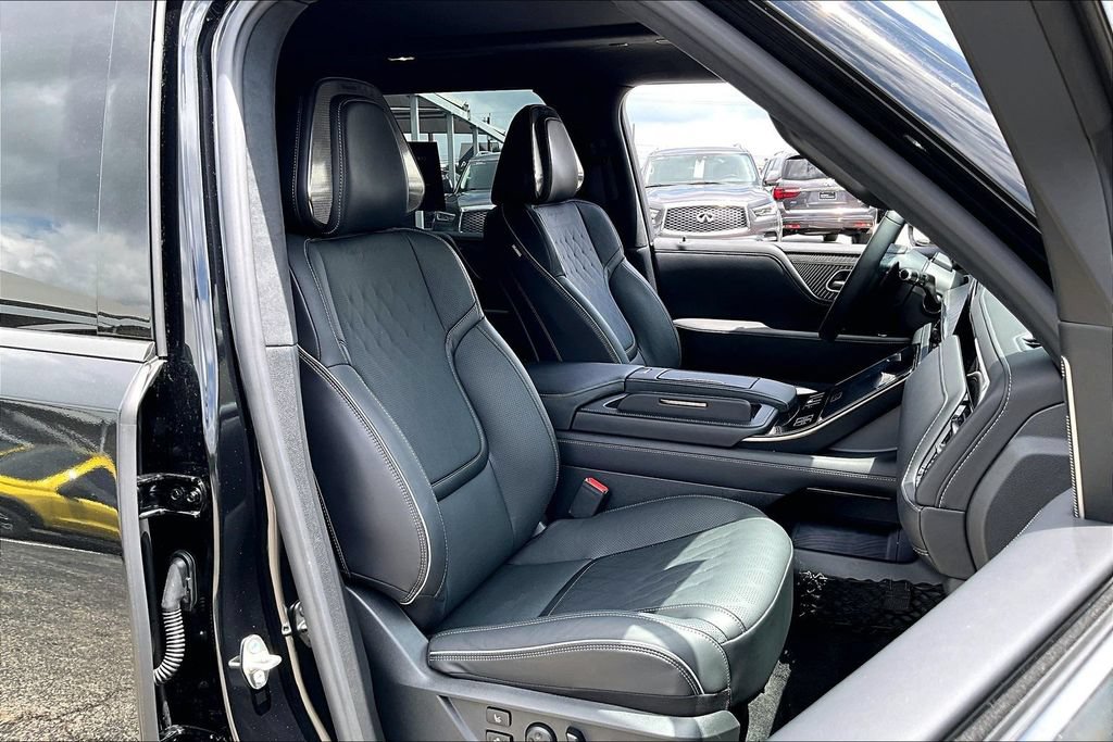 Certified 2026 INFINITI QX80 Autograph w/ Premium Cargo Package AWD/4WD image 10