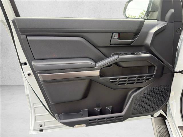 Used 2026 Toyota 4Runner SR5 RWD image 10