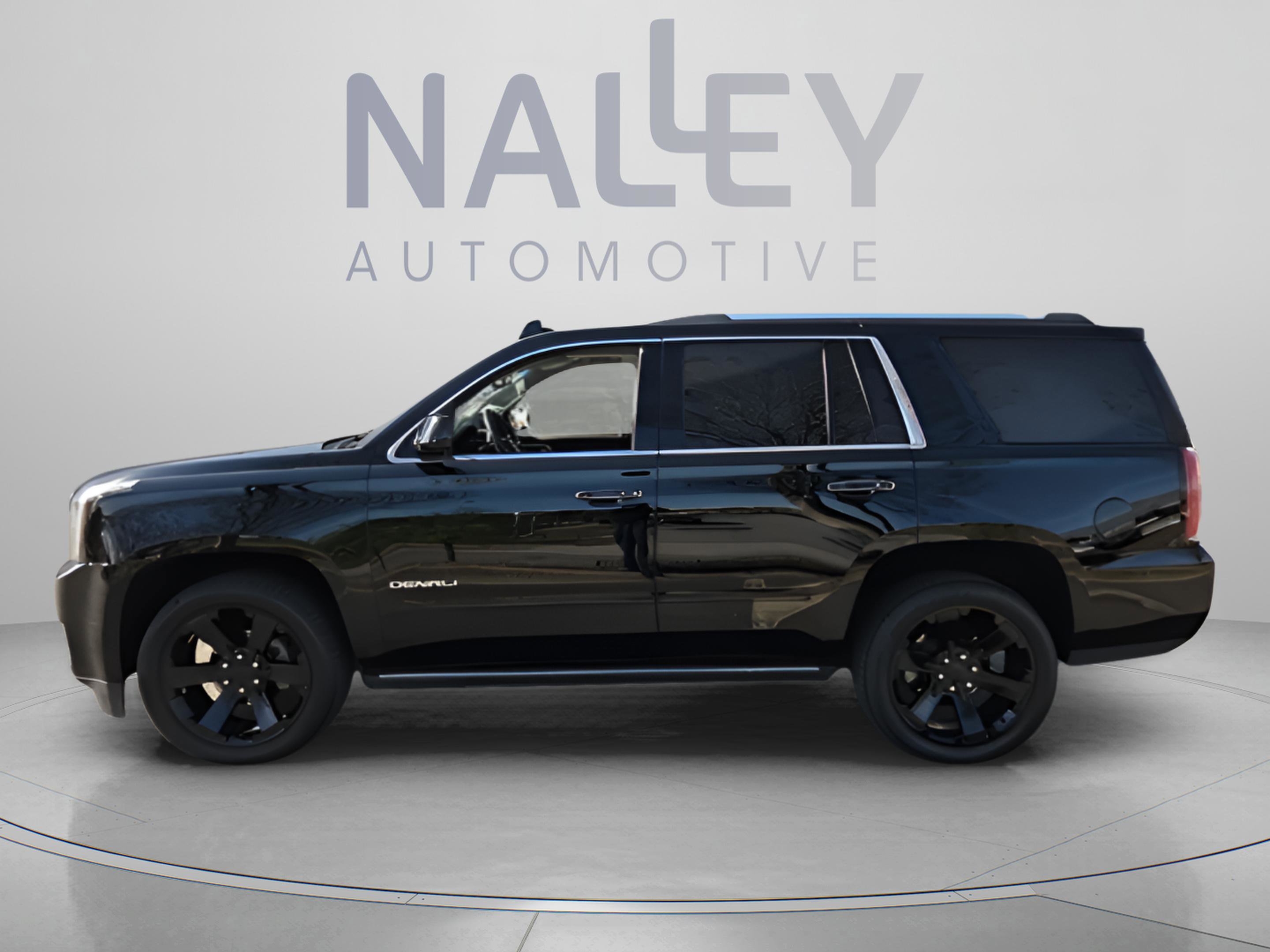 Used 2019 GMC Yukon Denali w/ Denali Ultimate Package image 2