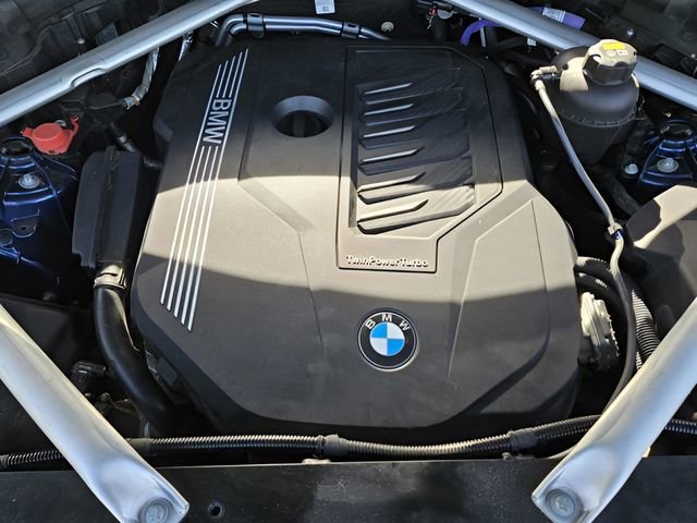 Used 2022 BMW X5 sDrive40i w/ M Sport Package RWD image 33