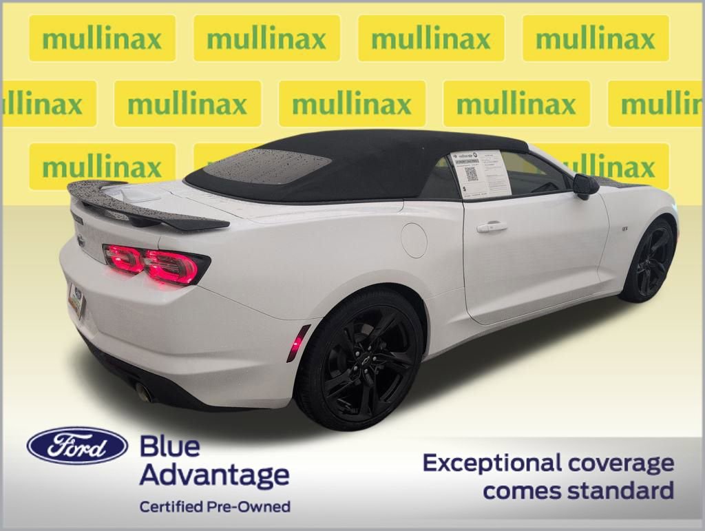 Used 2023 Chevrolet Camaro LT w/ RS Package image 3