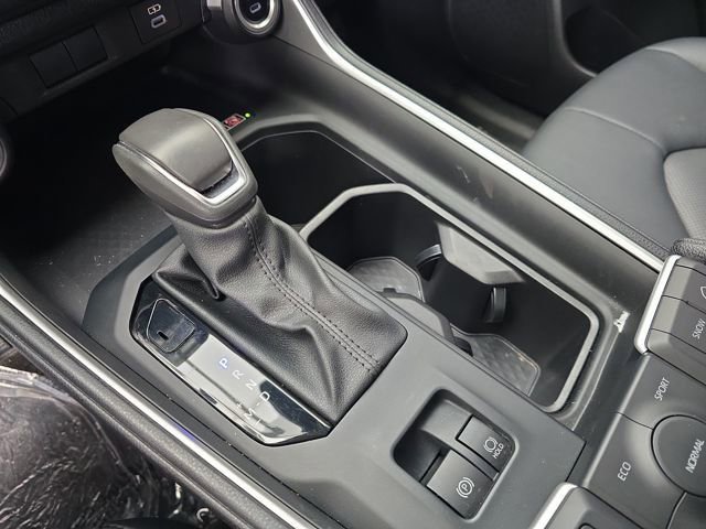 Used 2024 Toyota Grand Highlander XLE image 22