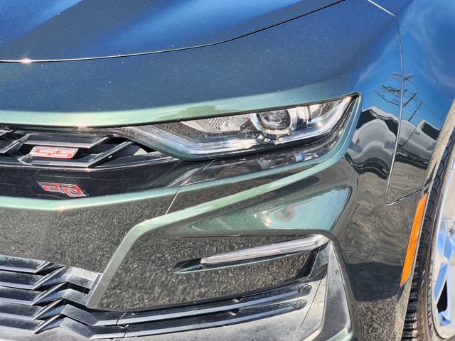Used 2020 Chevrolet Camaro SS RWD image 9