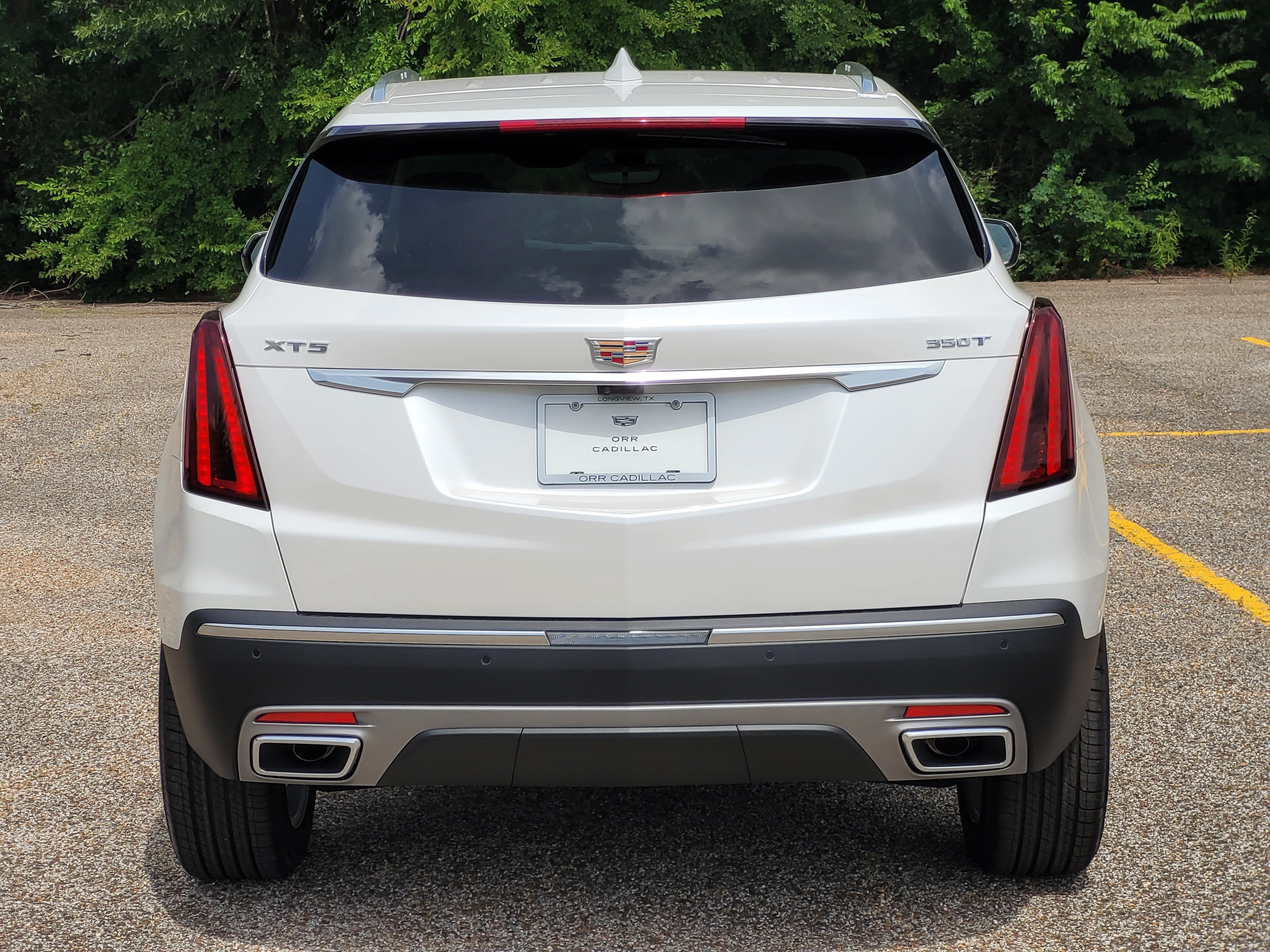 New 2026 Cadillac XT5 Premium Luxury w/ Driver Assist Package FWD image 5