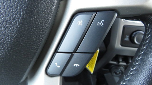 Certified 2020 Ford F250 Lariat w/ Lariat Value Package image 23