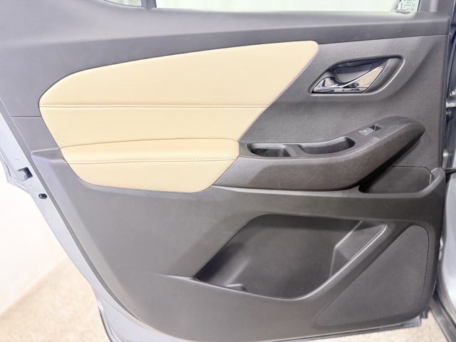 Used 2023 Chevrolet Traverse LS w/ Safety Package AWD/4WD image 22