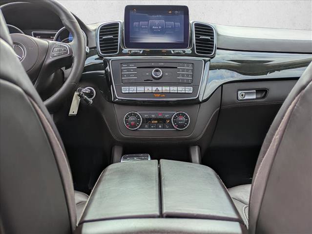 Used 2018 Mercedes-Benz GLS 550 4MATIC image 16