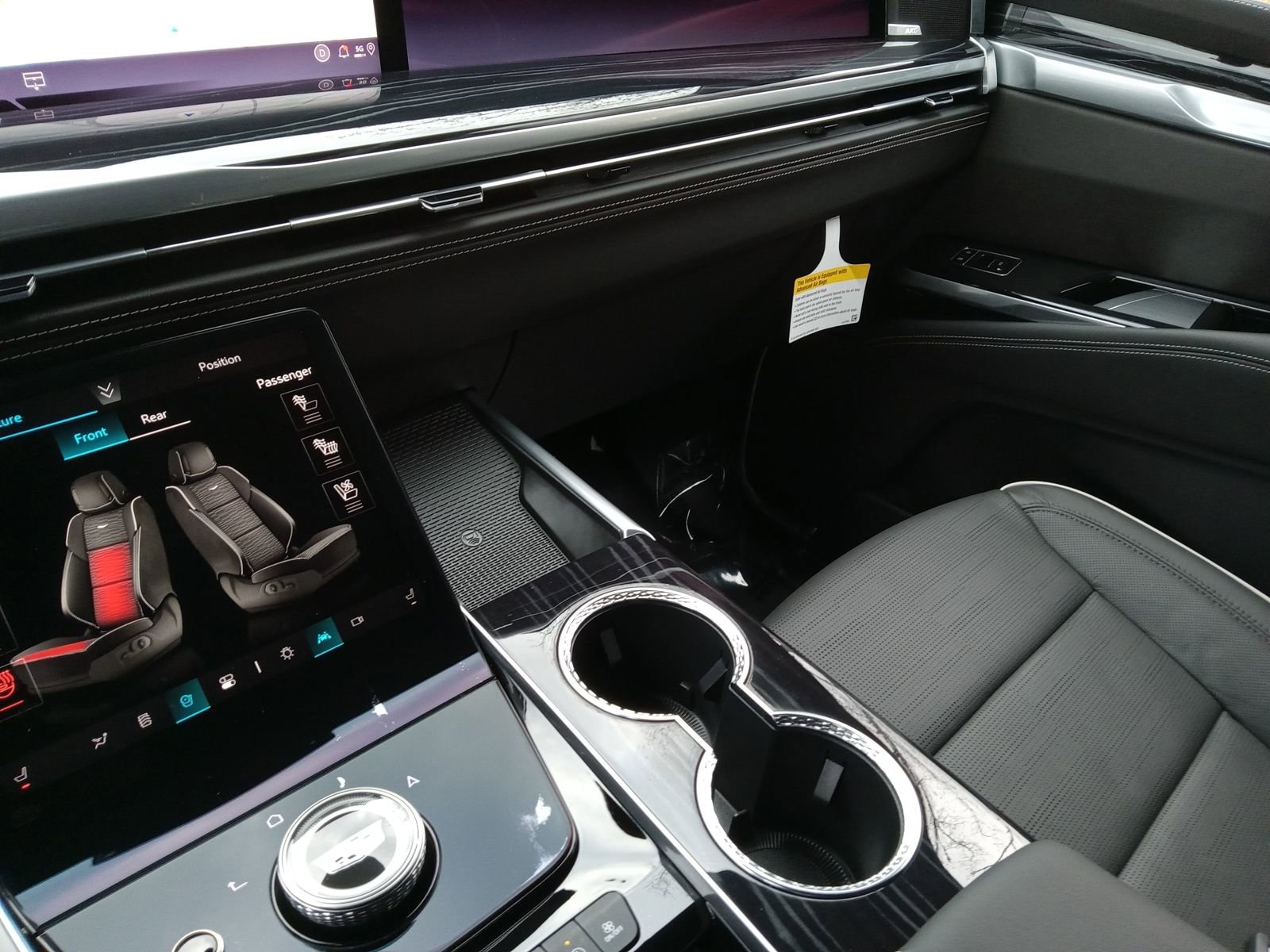 Certified 2026 Cadillac Escalade ESV Sport w/ LPO, ONYX Package image 21