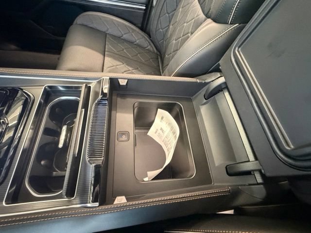 New 2026 Jeep Grand Wagoneer Summit AWD/4WD image 26