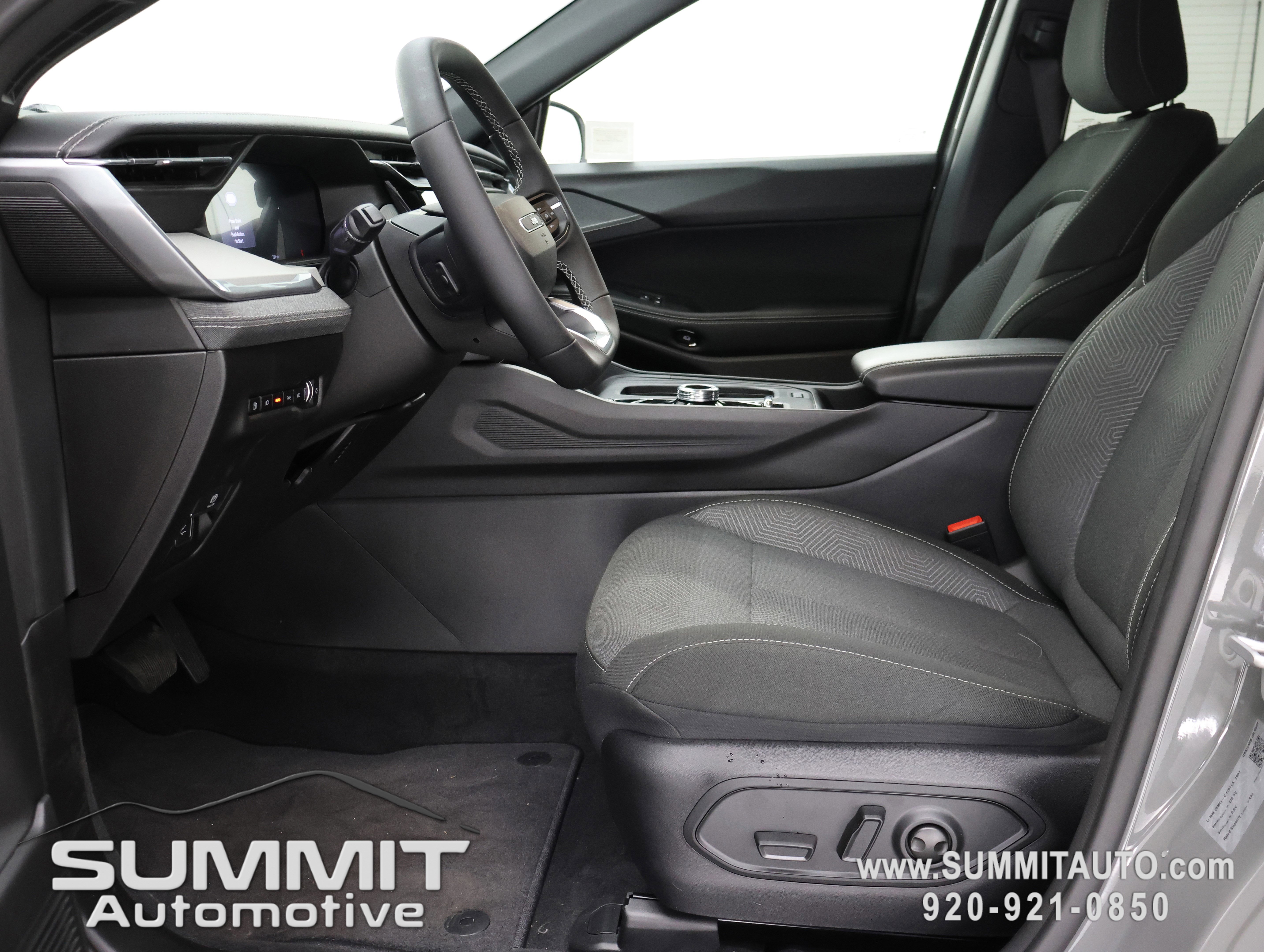 New 2026 Jeep Cherokee Laredo image 7