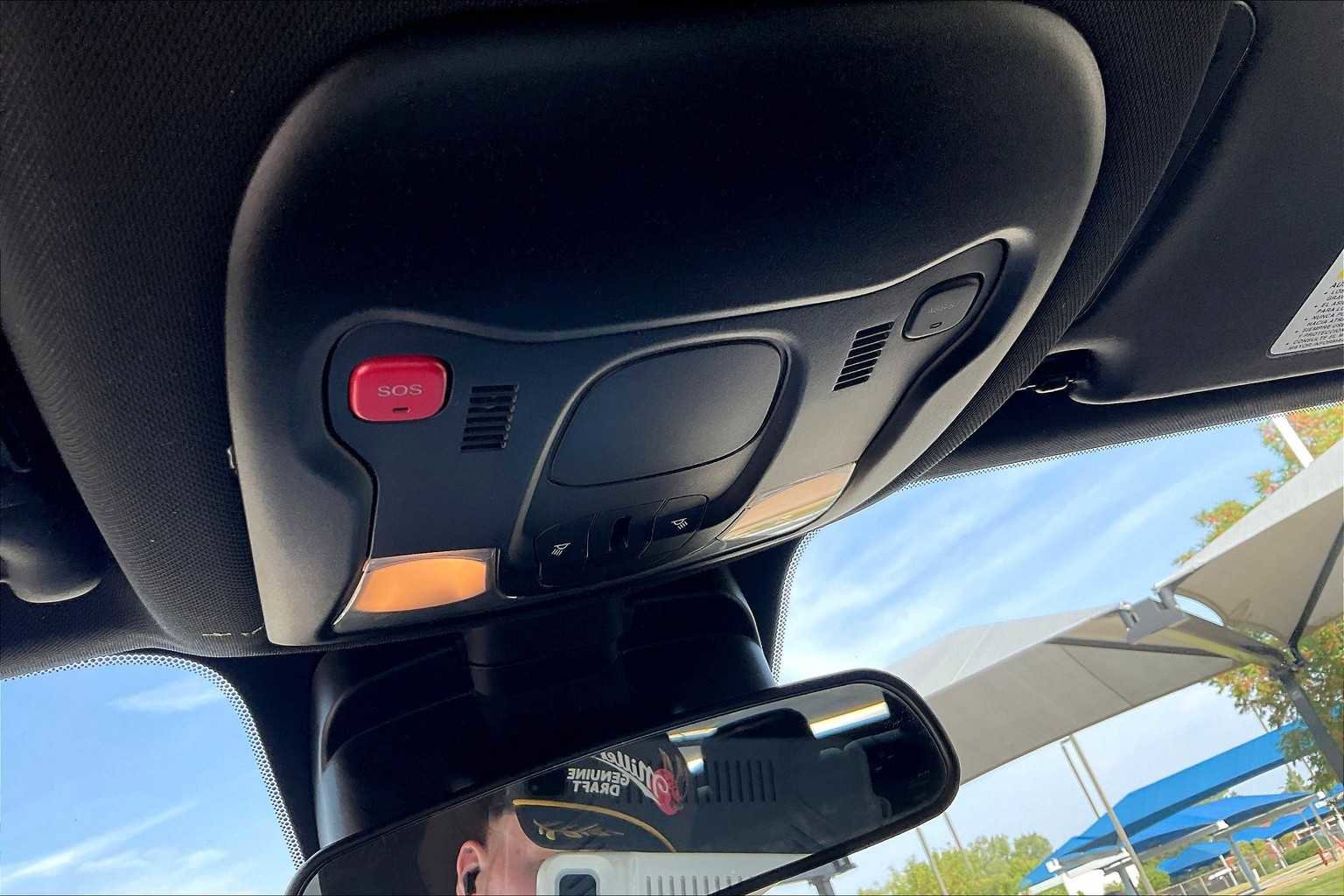 Certified 2022 Jeep Renegade Altitude image 30