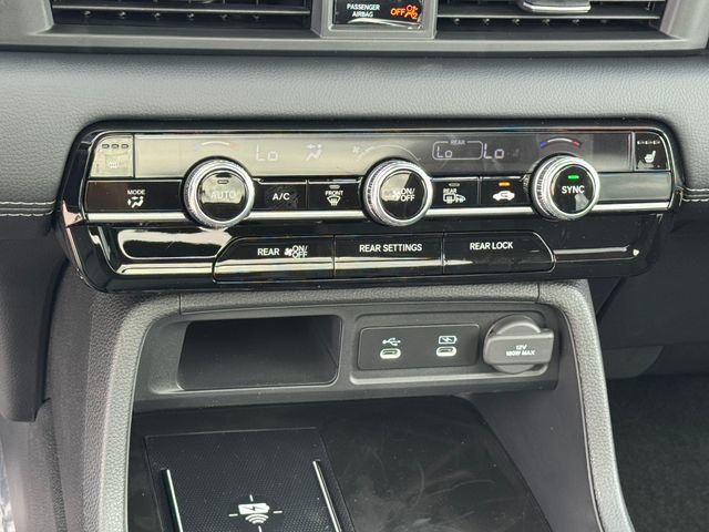 New 2026 Honda Pilot Touring image 21