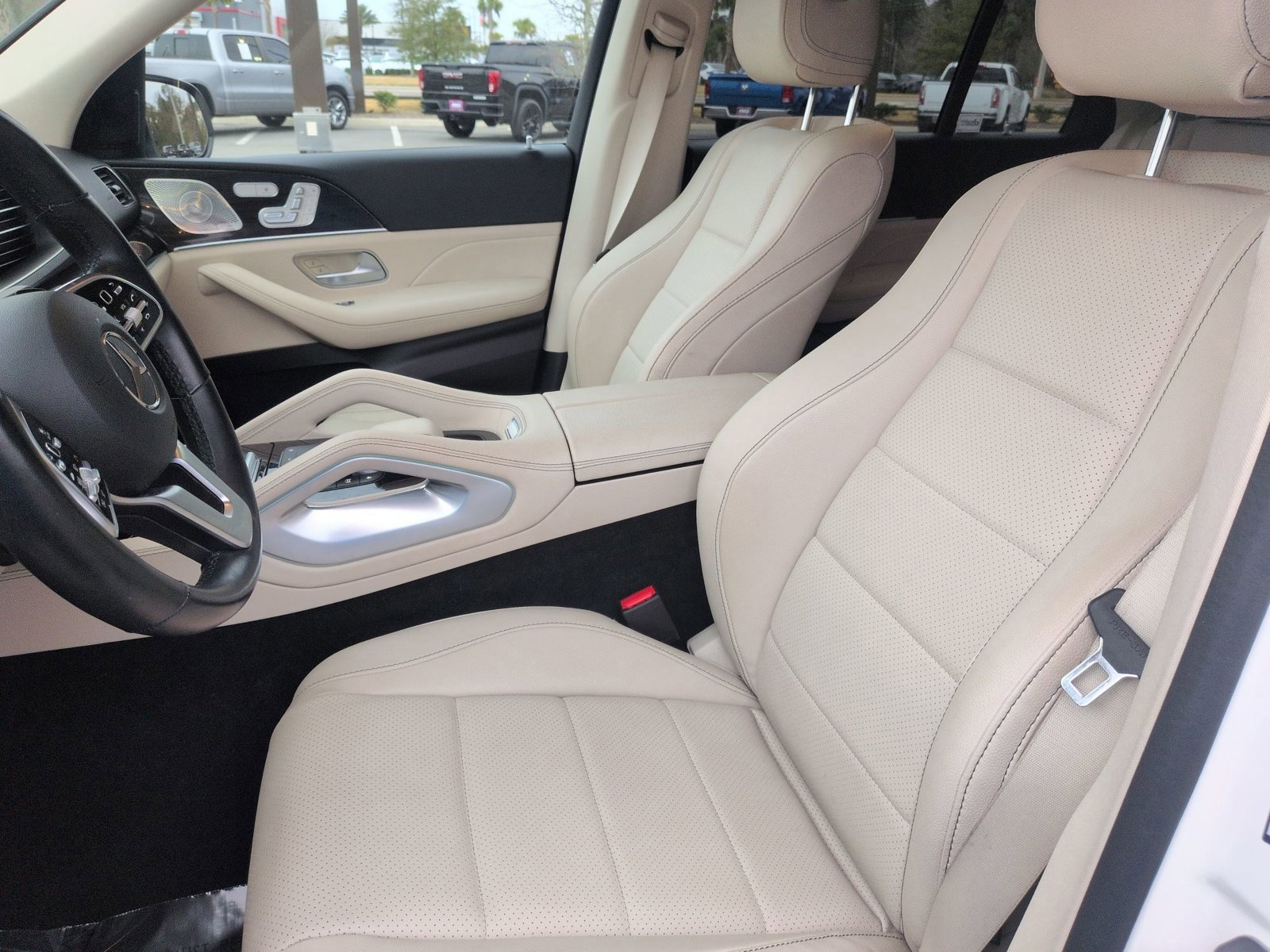 Used 2022 Mercedes-Benz GLE 350 4MATIC image 5