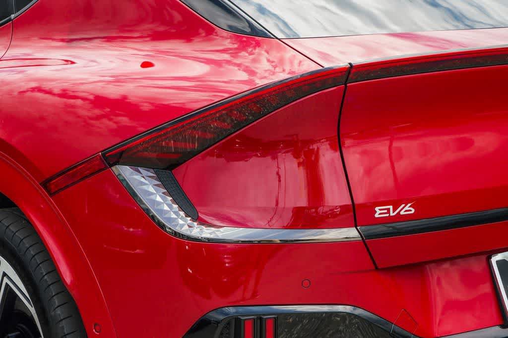 Certified 2023 Kia EV6 GT AWD/4WD image 7