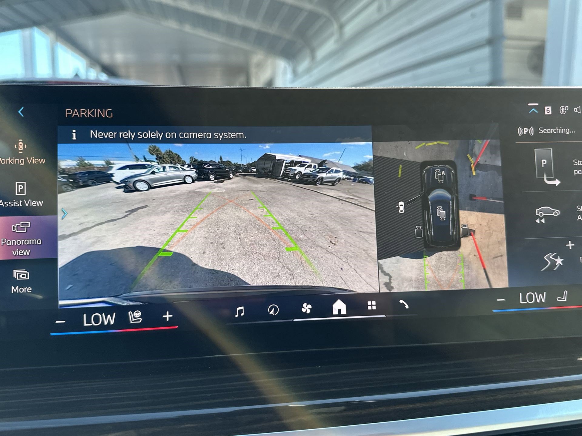 Used 2024 BMW X5 xDrive50e image 25