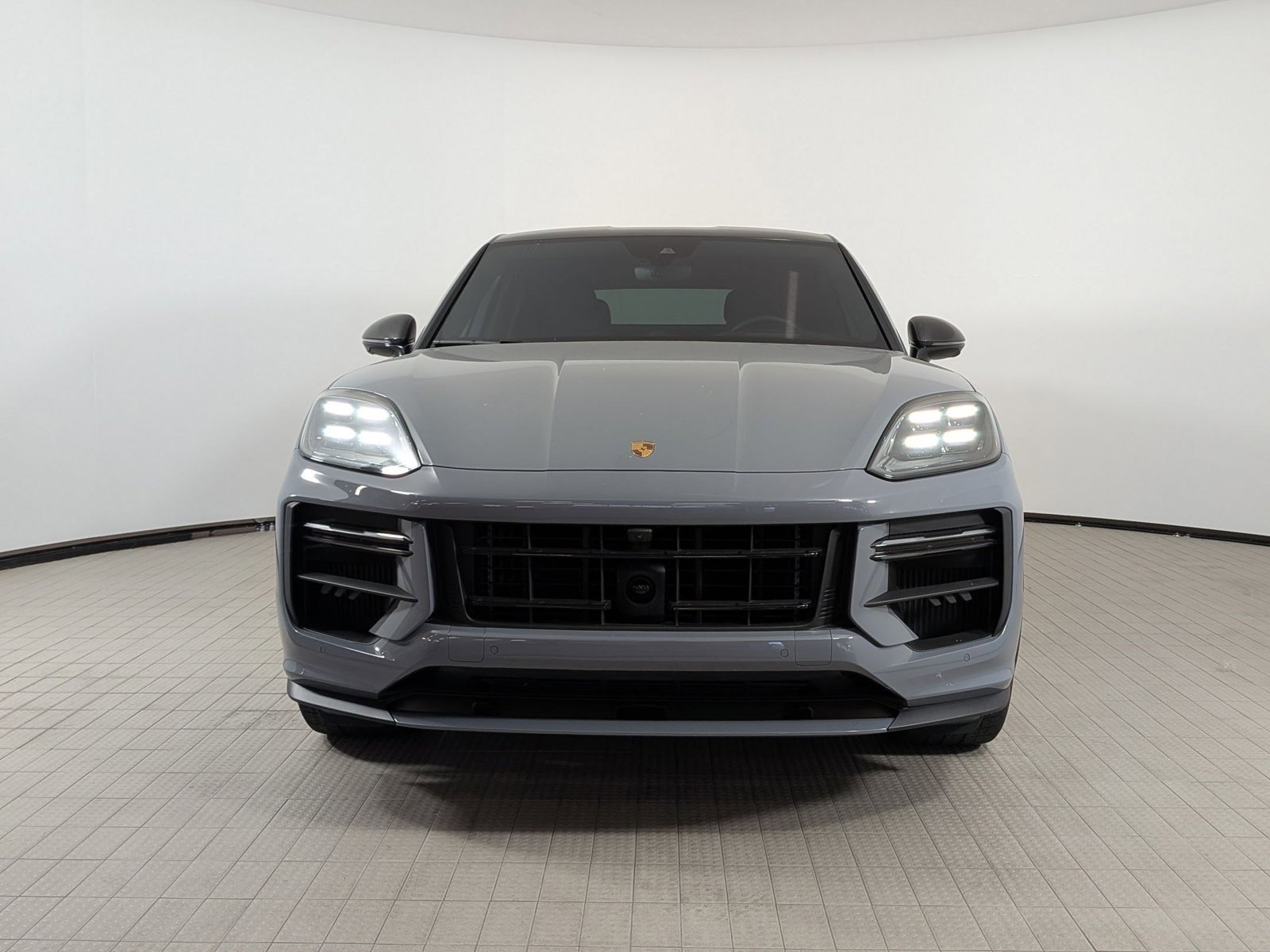 Certified 2025 Porsche Cayenne Turbo GT AWD/4WD image 6