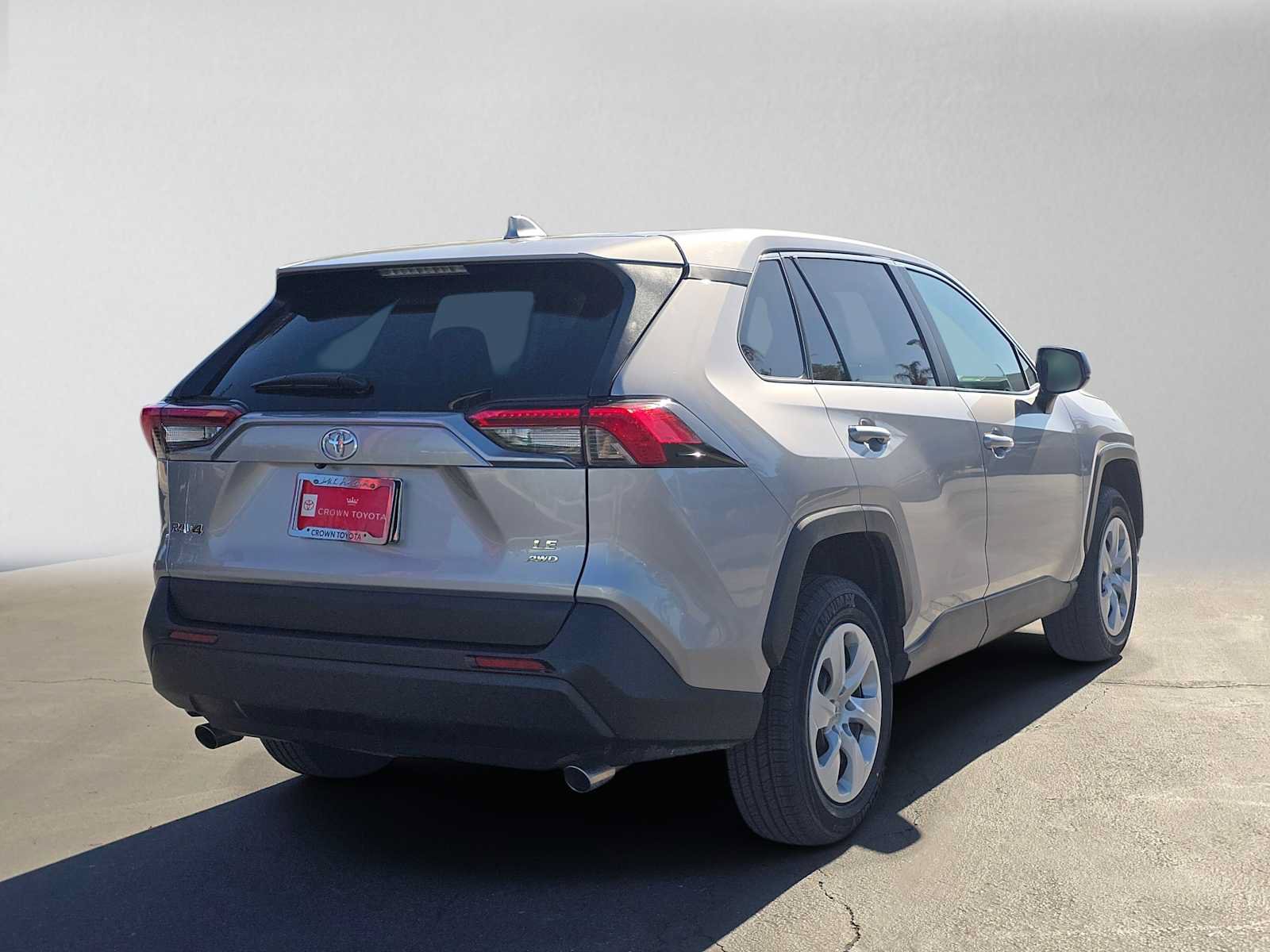 Certified 2025 Toyota RAV4 LE AWD/4WD image 3