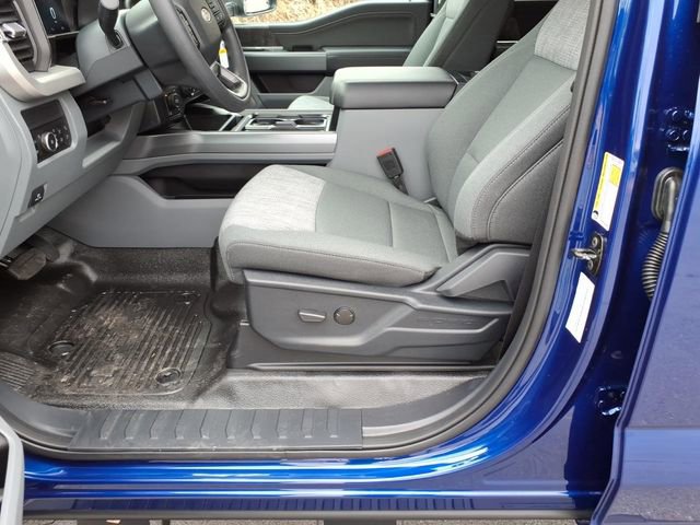 New 2026 Ford F250 XLT w/ XLT Premium Package AWD/4WD image 19
