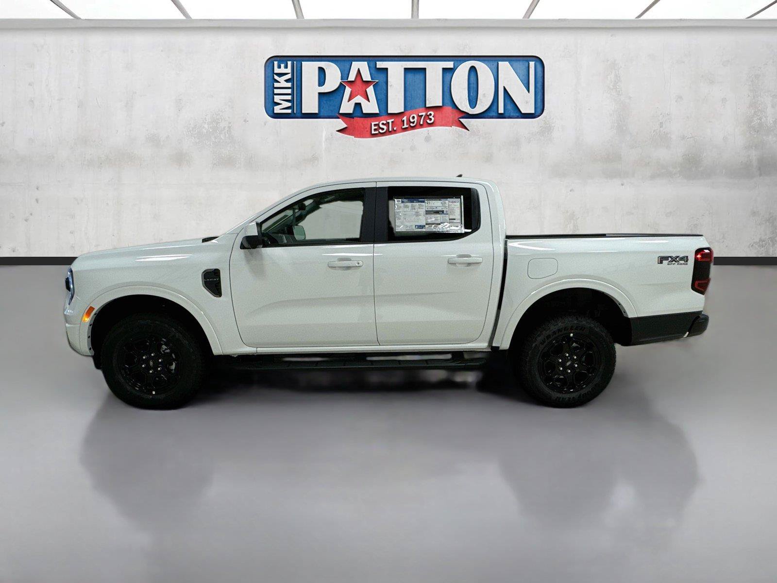 New 2026 Ford Ranger Lariat w/ FX4 Off-Road Package AWD/4WD image 4