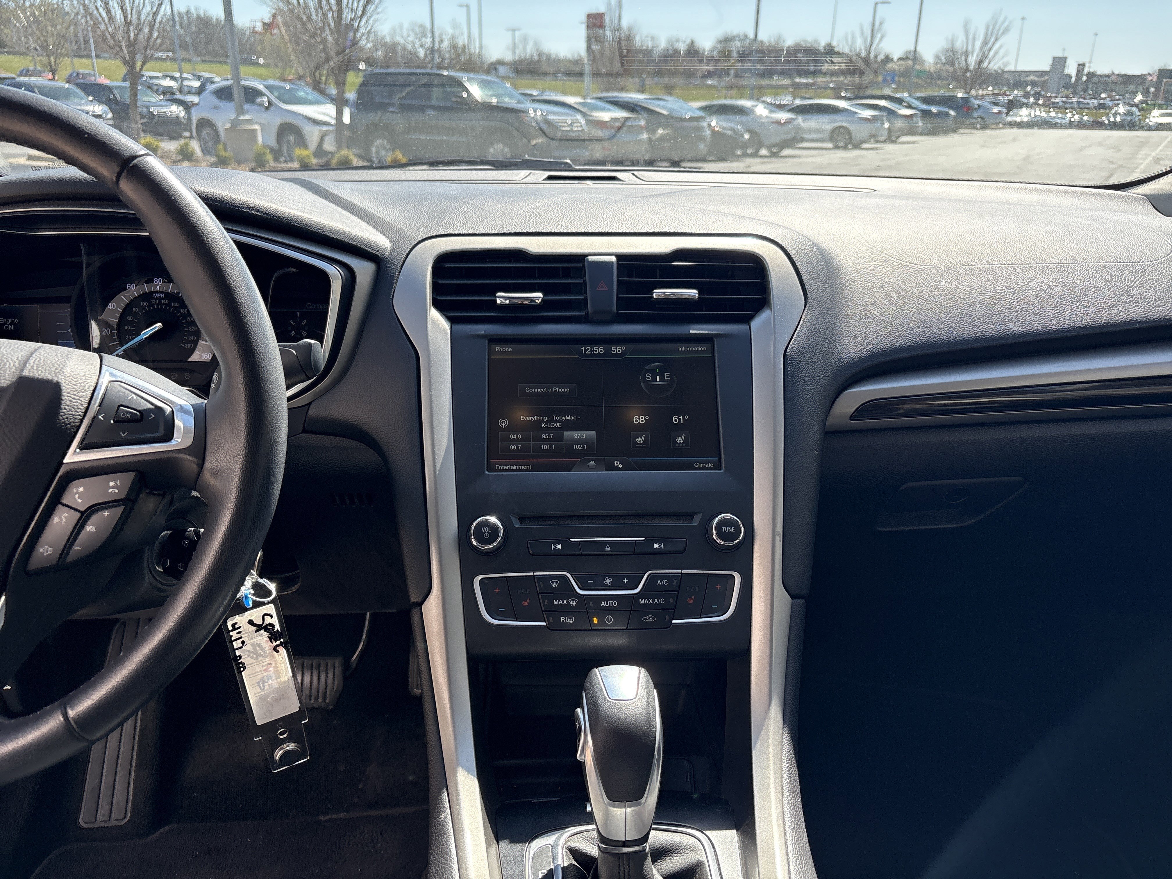 Used 2016 Ford Fusion SE w/ Equipment Group 202A image 29