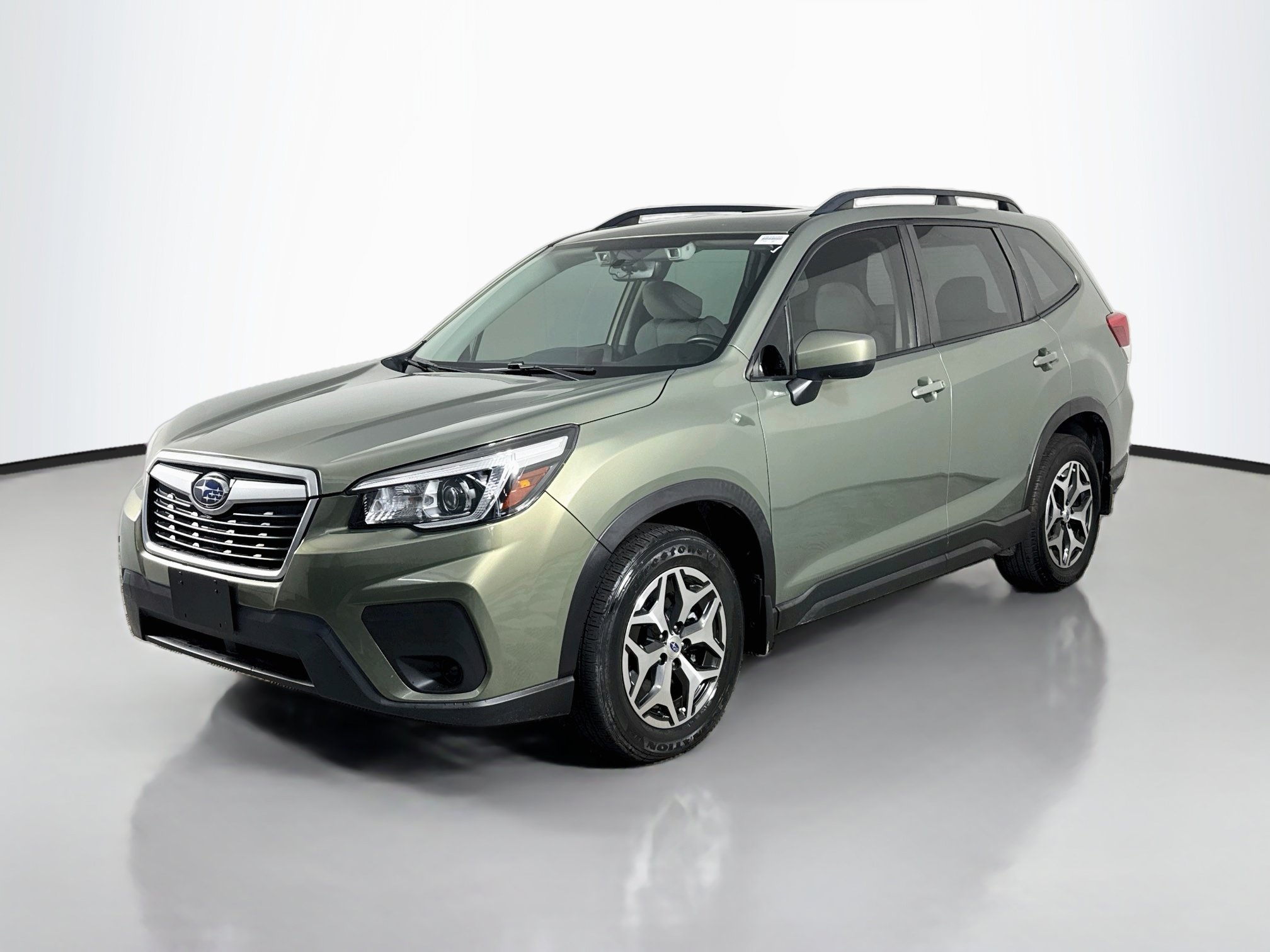 Used 2020 Subaru Forester Premium AWD/4WD image 4