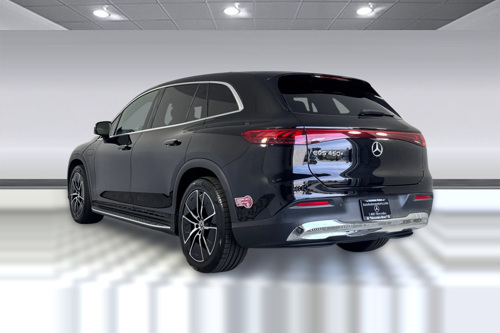 Certified 2023 Mercedes-Benz EQS 450+ SUV image 3