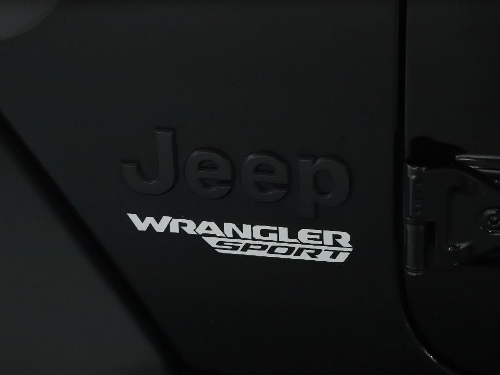 Used 2021 Jeep Wrangler Sport AWD/4WD image 34