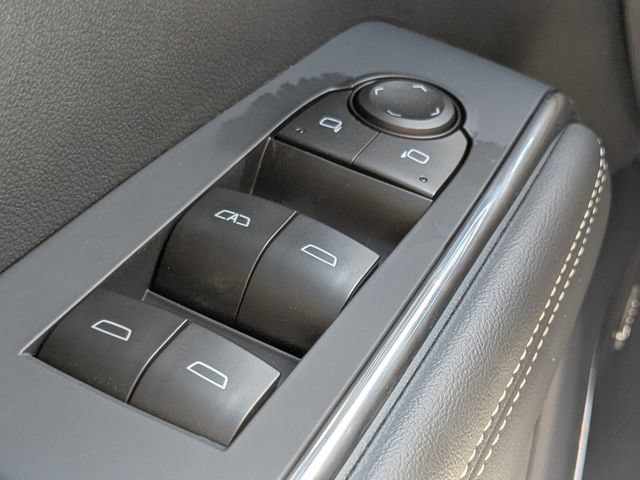 New 2025 GMC Acadia Elevation FWD image 15