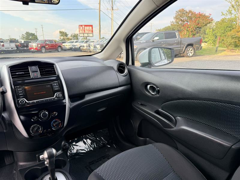 Used 2017 Nissan Versa Note SV FWD image 19