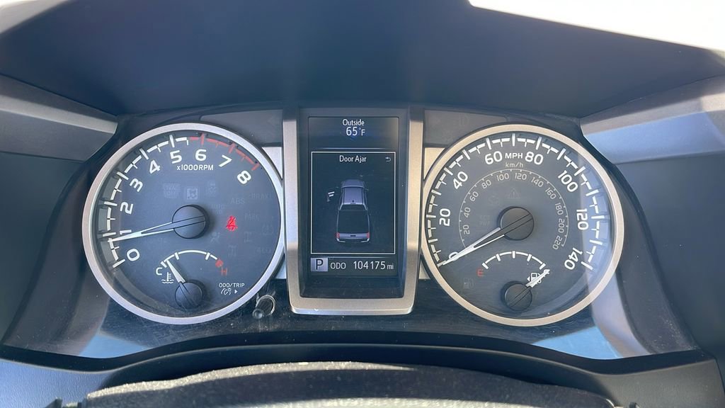 Used 2016 Toyota Tacoma SR5 image 23