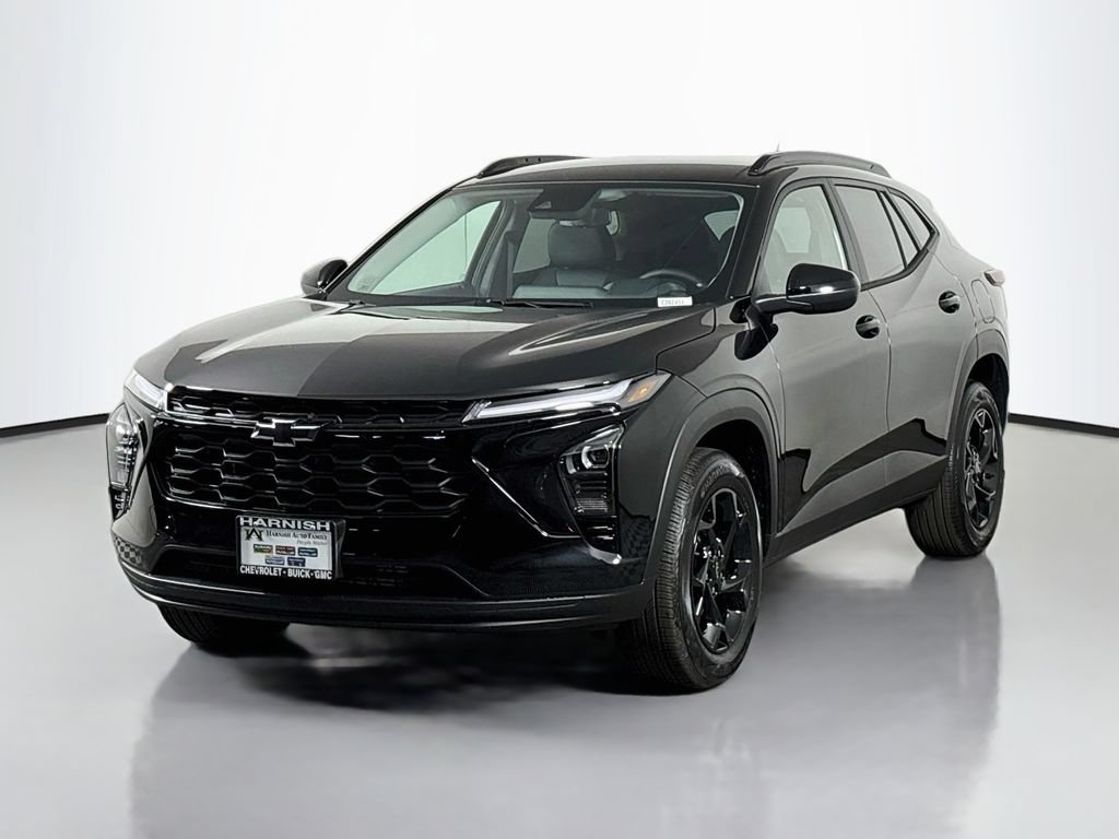 New 2026 Chevrolet Trax LT w/ Driver Confidence Package FWD image 3