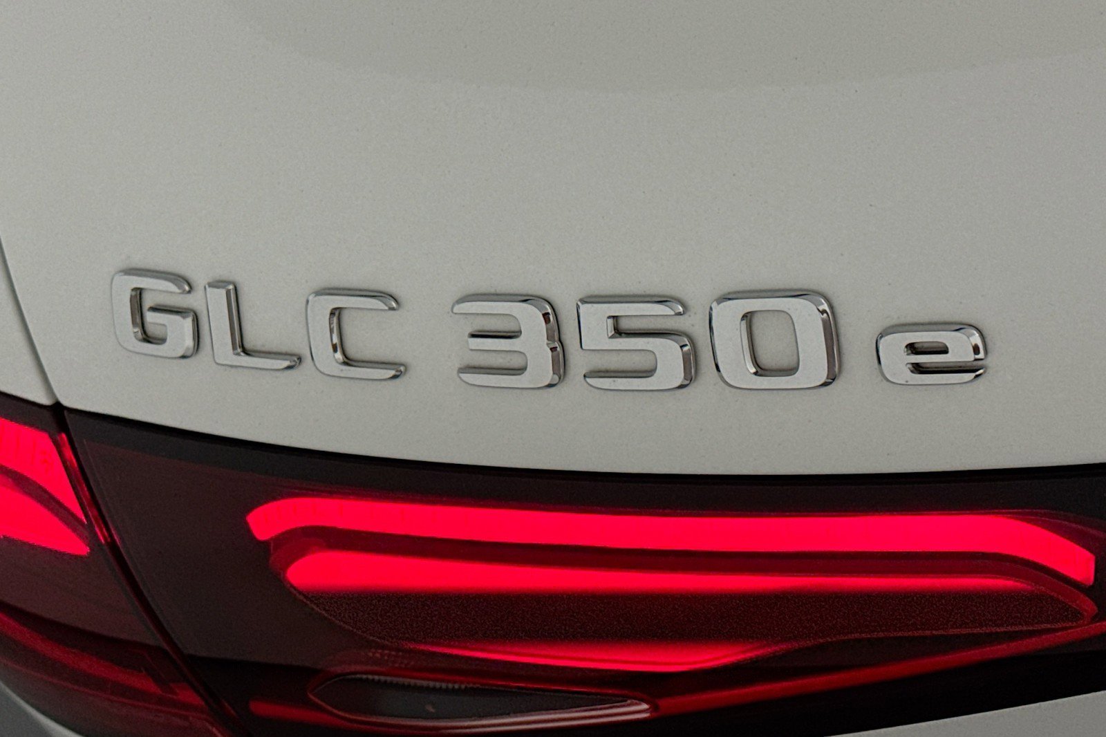 Certified 2025 Mercedes-Benz GLC 350e 4MATIC image 10