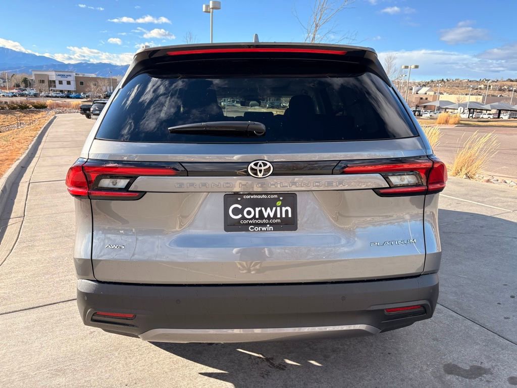 Used 2026 Toyota Grand Highlander Platinum image 6