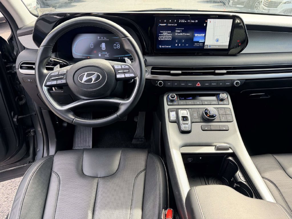 Used 2024 Hyundai Palisade SEL AWD/4WD image 16