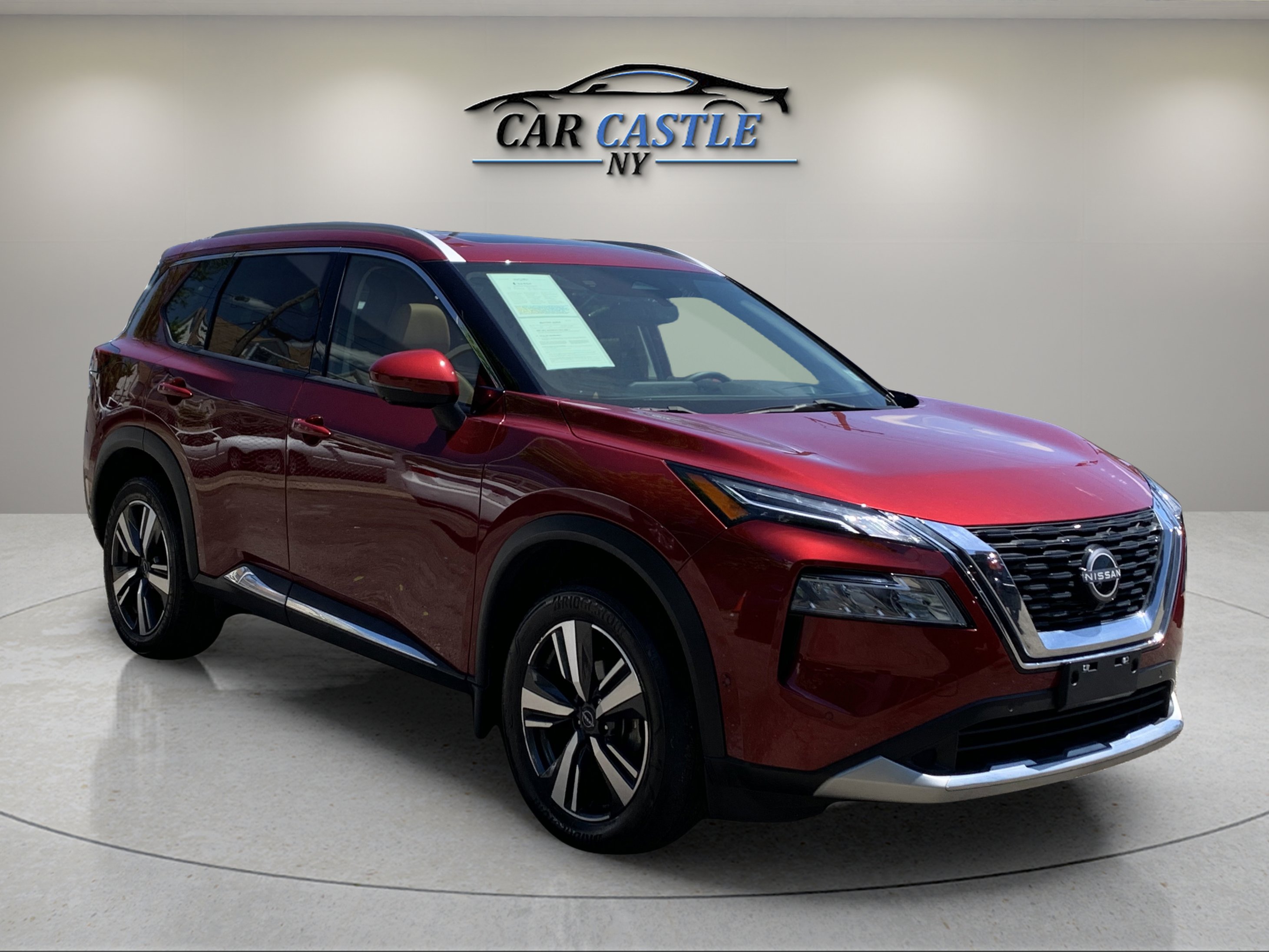 Used 2023 Nissan Rogue Platinum image 5