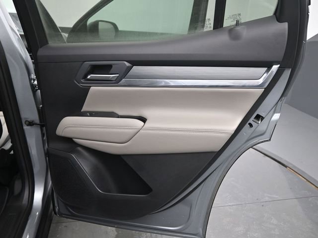 Used 2026 GMC Terrain Elevation w/ Elevation Premium Package image 16