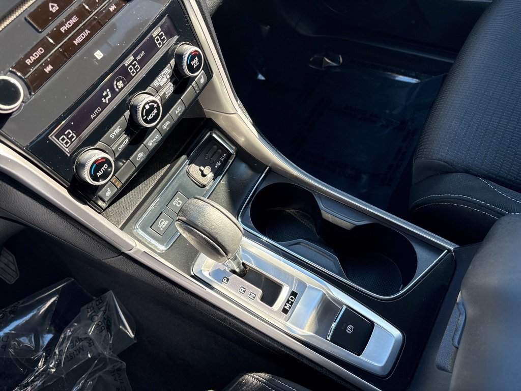 Certified 2022 Subaru Ascent Premium w/ Convenience Package image 19