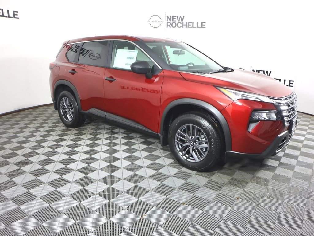 Certified 2025 Nissan Rogue S image 5