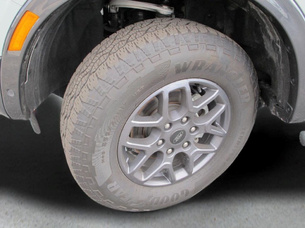 Used 2024 Ford Ranger XLT w/ Technology Package AWD/4WD image 25