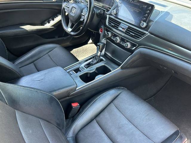 Used 2018 Honda Accord Sport image 21